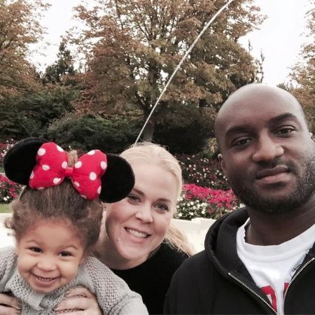 Shannon's with her late husband, Virgil  and daughter.